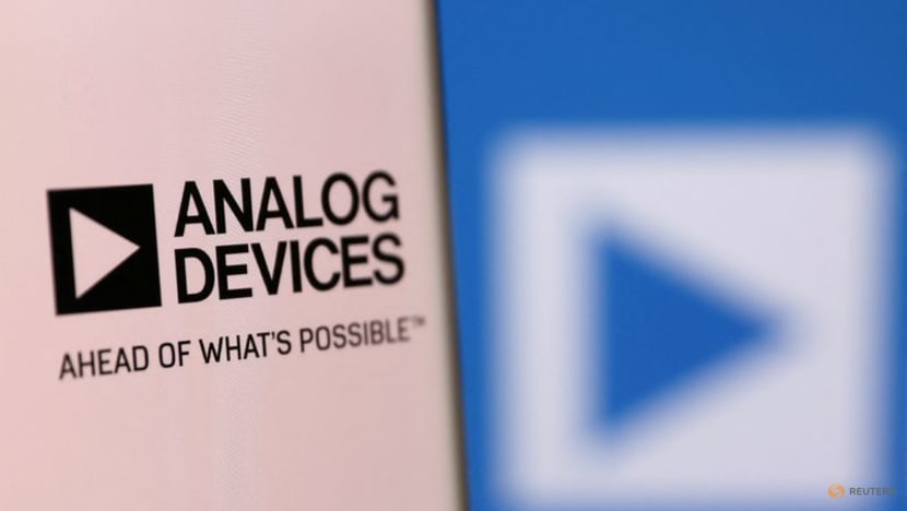Analog Devices' fourth-quarter forecasts disappoint as consumer demand weakens