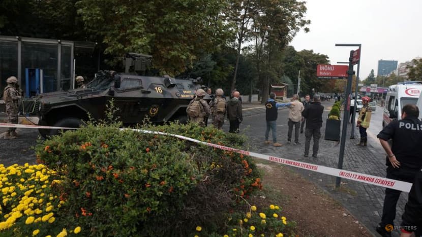 Türkiye says terrorists set off bomb at Ankara government building