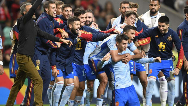 欧洲国家足球联赛：西班牙成功打进四强