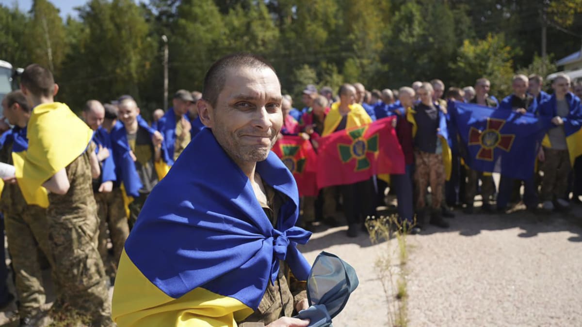 Russia, Ukraine exchange 230 prisoners of war Russia, Ukraine exchange 230 prisoners of war