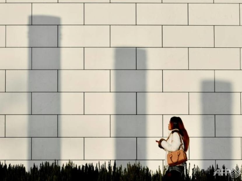 Commentary: The unequal, unnoticed life of a female worker Commentary: The unequal, unnoticed life of a female worker