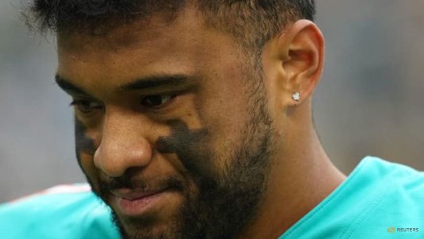 Tagovailoa showed no signs of concussion in game, NFL and players' association says Tagovailoa showed no signs of concussion in game, NFL and players' association says