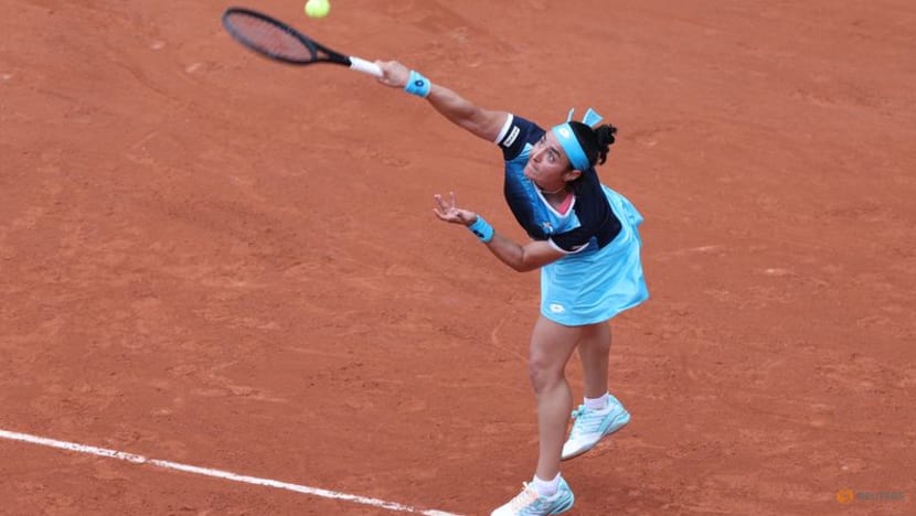 In-form Jabeur exits French Open after shock defeat by Linette