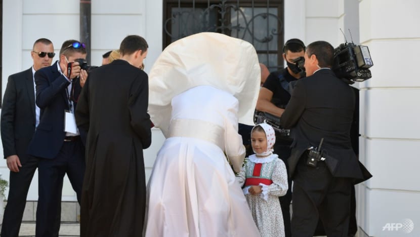 Pope calls for Europe to show pandemic 'solidarity' Pope calls for Europe to show pandemic 'solidarity'