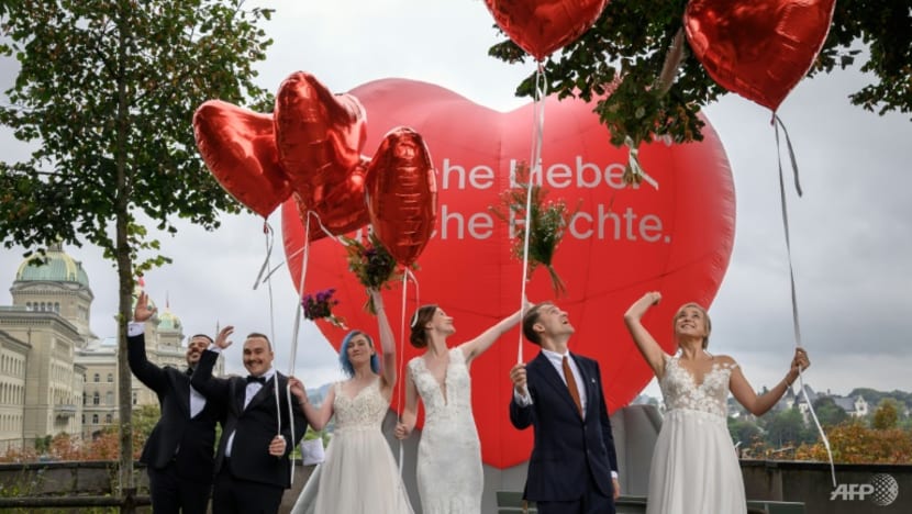 Swiss voters say big 'yes' to same-sex marriage Swiss voters say big 'yes' to same-sex marriage