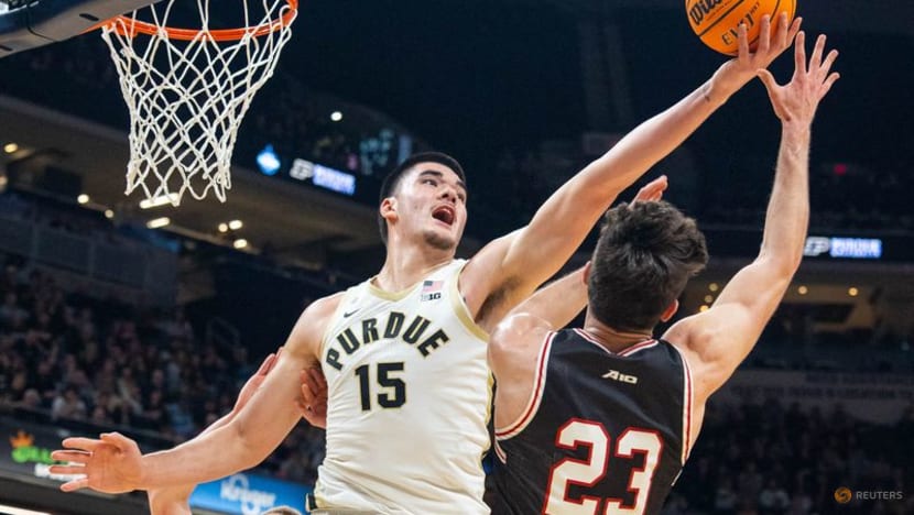 Top 25 roundup: No. 5 Houston deals No. 2 Virginia first loss Top 25 roundup: No. 5 Houston deals No. 2 Virginia first loss