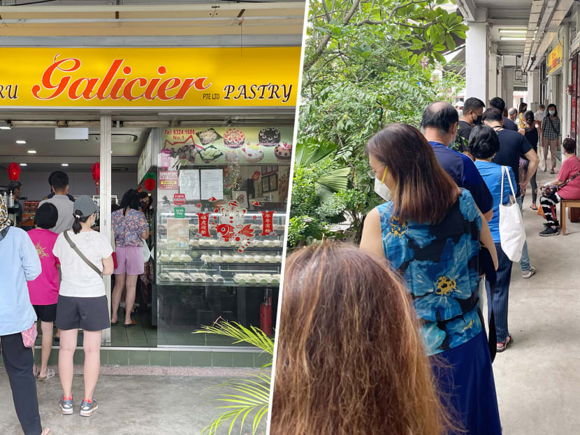   Popular Tiong Bahru Galicier Pastry Sees Snaking Queues On Its Last Day Of Operations Today