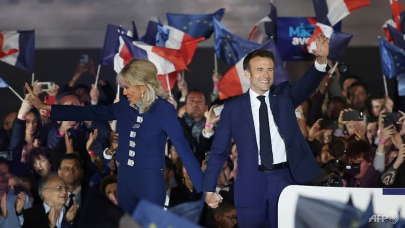 Presiden Halimah, PM Lee ucap tahniah kepada Emmanuel Macron atas kemenangan Pilihan Raya Presiden