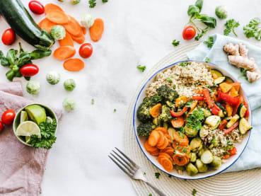 Ready for a change in 2023? Here are 9 nutrition tips for the new year
