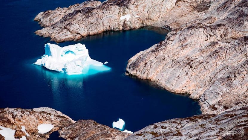 High above Greenland glaciers, NASA looks into melting ocean ice High above Greenland glaciers, NASA looks into melting ocean ice