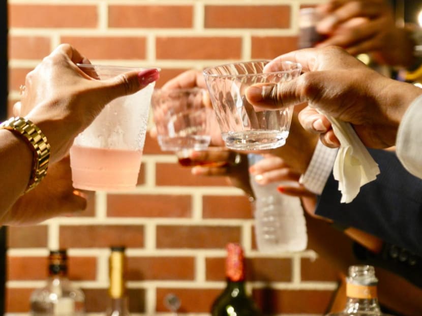 Does moderate drinking protect our heart? A genetic study offers a new answer Does moderate drinking protect our heart? A genetic study offers a new answer