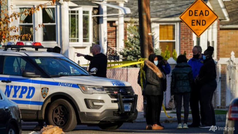 2 New York City officers shot, suspected shooter killed