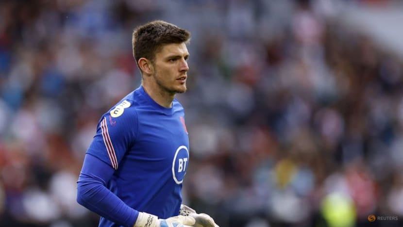 Newcastle sign keeper Pope from Burnley
