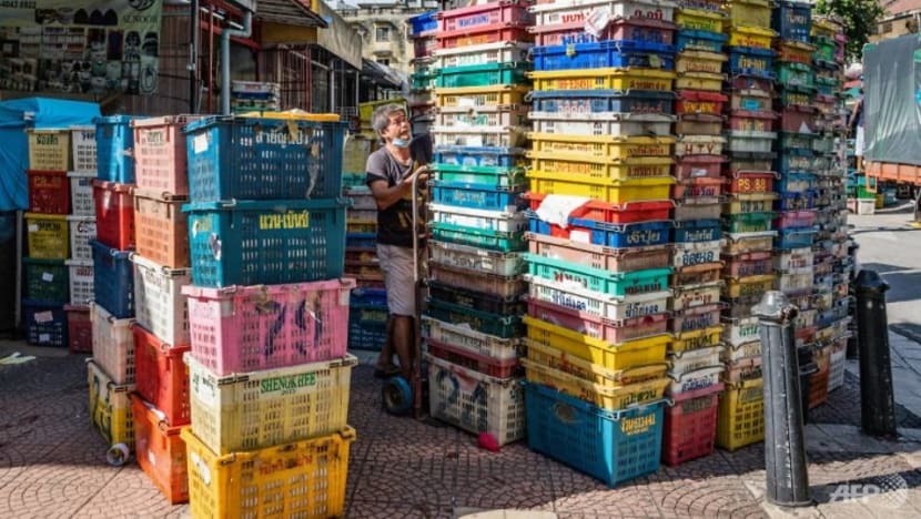 Despite a 6-month loan moratorium, Malaysia's SMEs fret over cash flow and uncertainty Despite a 6-month loan moratorium, Malaysia's SMEs fret over cash flow and uncertainty