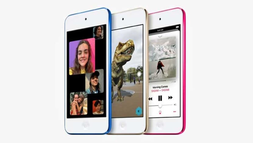 Apple unveils first new iPod model in four years Apple unveils first new iPod model in four years