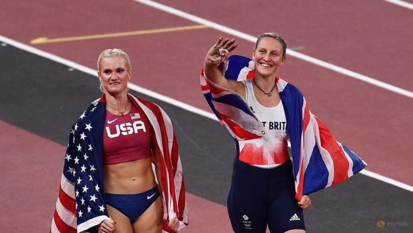 Olympics-Athletics-American Nageotte overcomes shaky start to vault to gold Olympics-Athletics-American Nageotte overcomes shaky start to vault to gold
