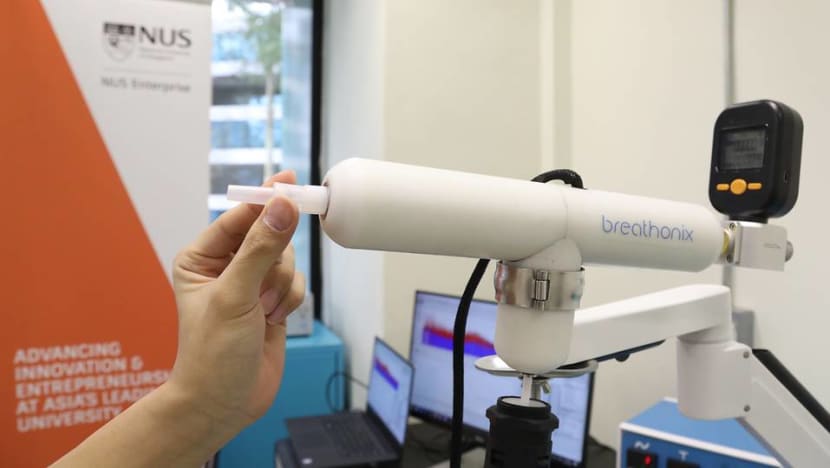 NUS start-up develops 60-second breath test to detect COVID-19 NUS start-up develops 60-second breath test to detect COVID-19