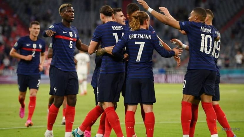 Football: French fantasy attack seeks lift off against Hungary