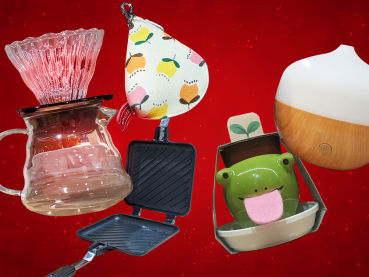 30 Christmas gifts for S$10 to S$25 at unexpected stores from Daiso to Don Don Donki
