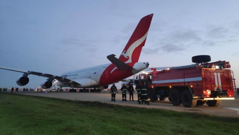 Qantas flight from Singapore to London forced to make unscheduled landing in Azerbaijan Qantas flight from Singapore to London forced to make unscheduled landing in Azerbaijan