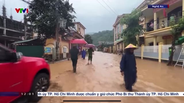 越南中部豪雨成灾 数千人断水断电断粮