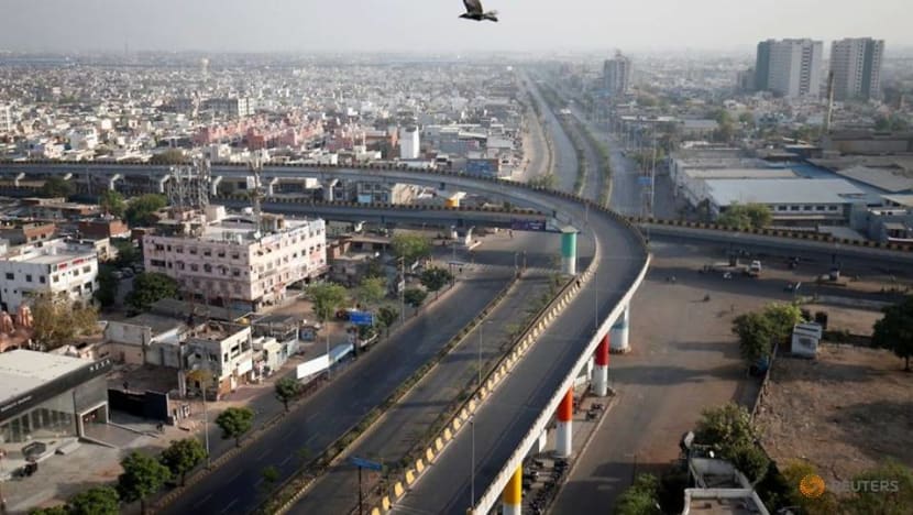 COVID-19 toll on Indian economy deepens, jobs crisis to worsen - Reuters poll COVID-19 toll on Indian economy deepens, jobs crisis to worsen - Reuters poll