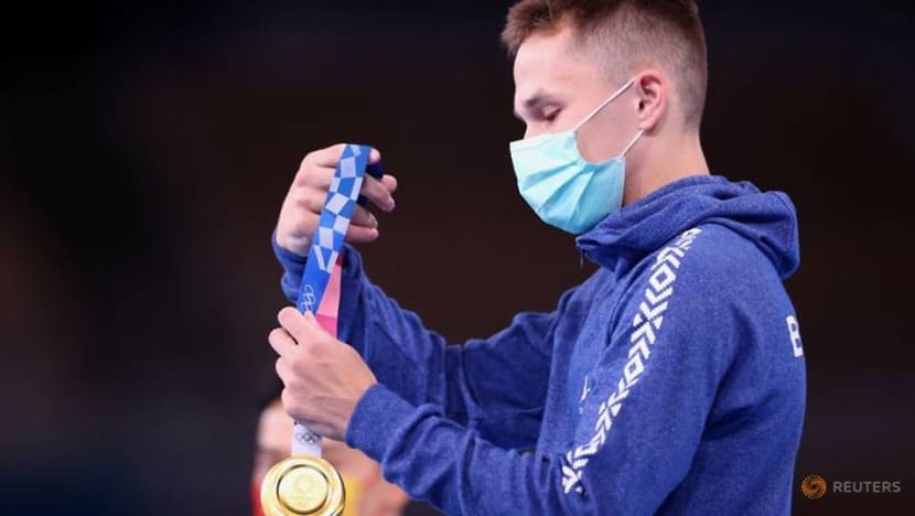 Olympics-Gymnastics-Belarusian Litvinovich wins men's trampoline gold Olympics-Gymnastics-Belarusian Litvinovich wins men's trampoline gold