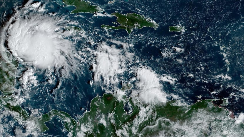 Caribbean storm Lisa headed for Belize to become hurricane
