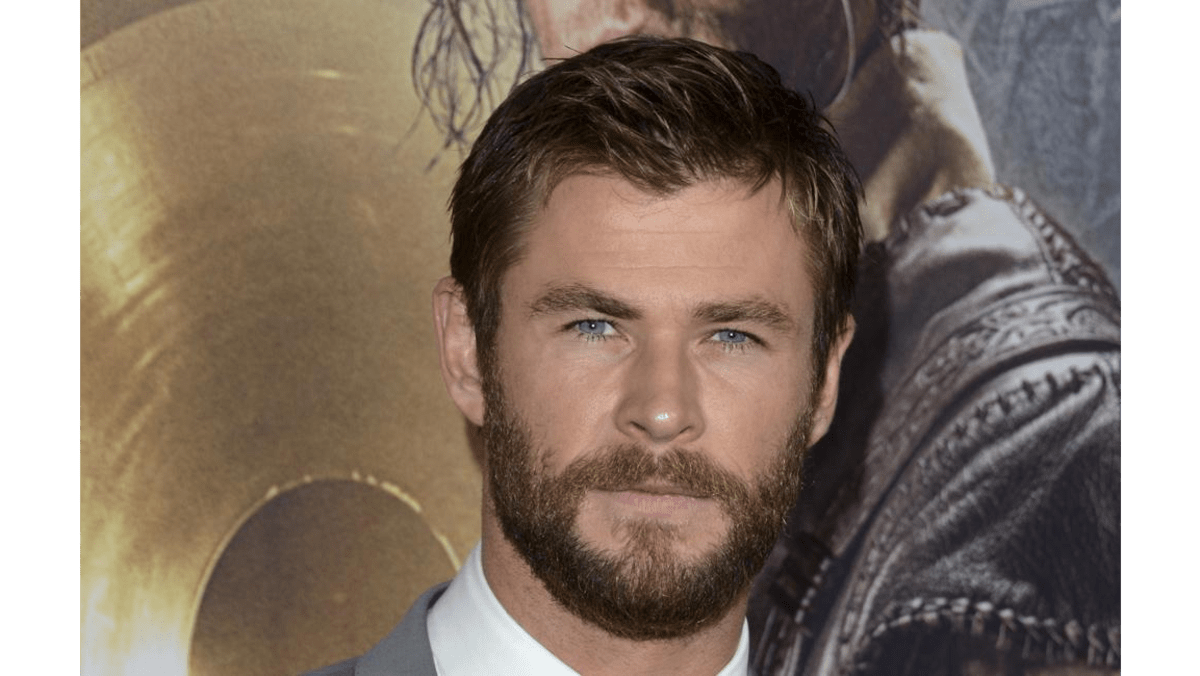 Chris Hemsworth would love to do Crocodile Dundee reboot 8days