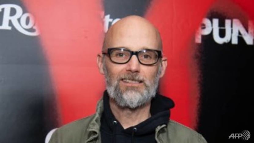 Moby cancels book tour after Natalie Portman controversy