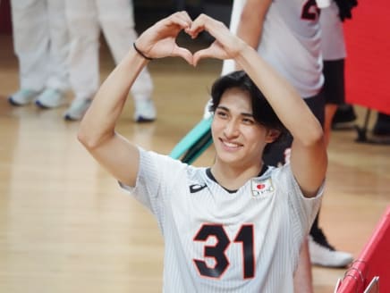 19-year-old Japanese volleyball player serves up good looks and wins fans at the Asian Games