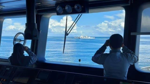 印尼派军舰到北纳土纳海 监视中国海警船