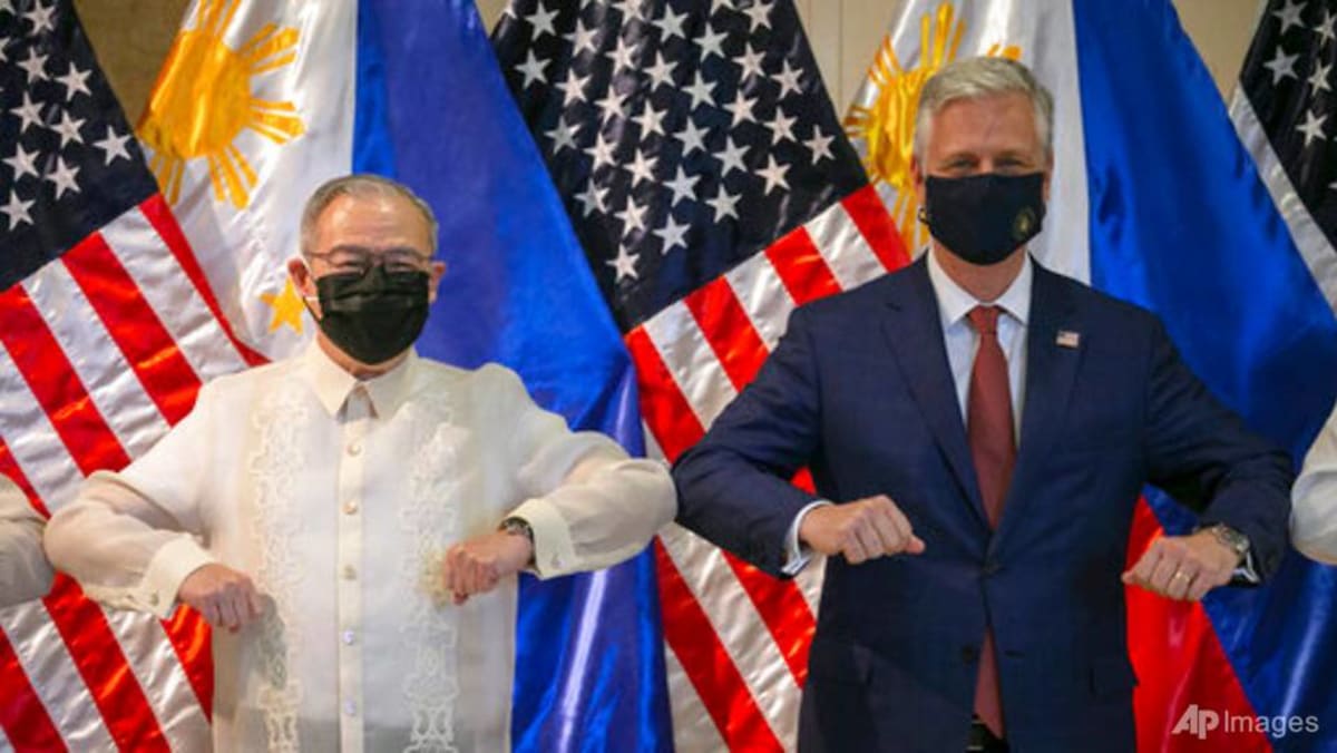 AS memasok rudal, memperbarui janji untuk membela Filipina