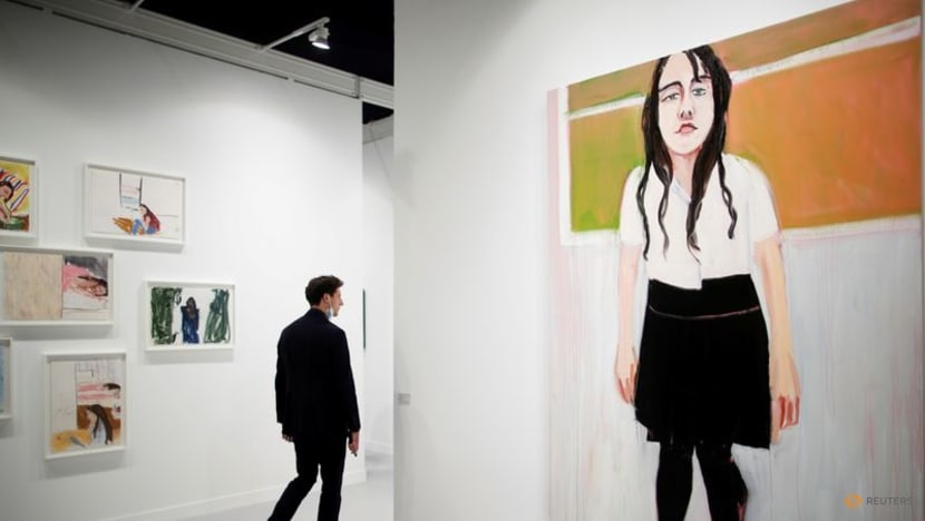 Paris art fair gets back to business after COVID pause Paris art fair gets back to business after COVID pause