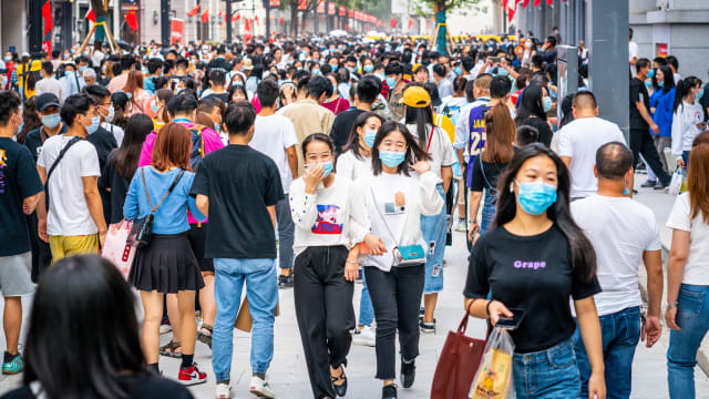 呼吸道传染病病例增加 中国发布戴口罩指引