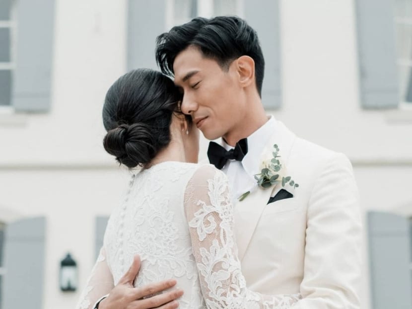 Mediacorp actor Desmond Tan marries his university sweetheart of 12 years Mediacorp actor Desmond Tan marries his university sweetheart of 12 years