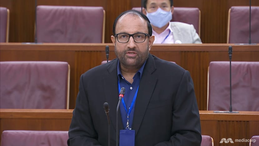 Government has debunked 40 instances of fake news on COVID-19: Iswaran Government has debunked 40 instances of fake news on COVID-19: Iswaran