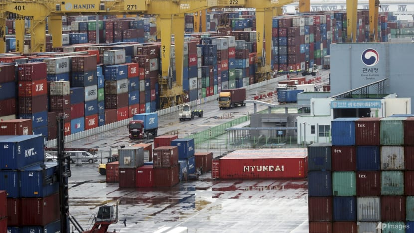 South Korea truckers' win no harbinger of labour market peace