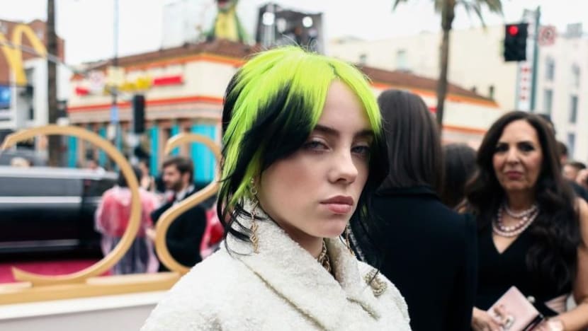 Billie Eilish Threatens Not To Release New Album If Fans Do Not Stop Making Fun Of Her Green Hair