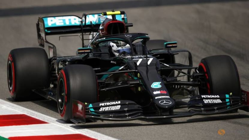 Hamilton fastest on a sweltering Spanish afternoon Hamilton fastest on a sweltering Spanish afternoon