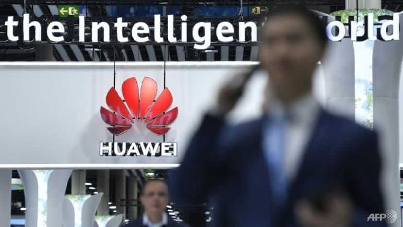 Chinese phone makers emerge from Huawei's shadow Chinese phone makers emerge from Huawei's shadow