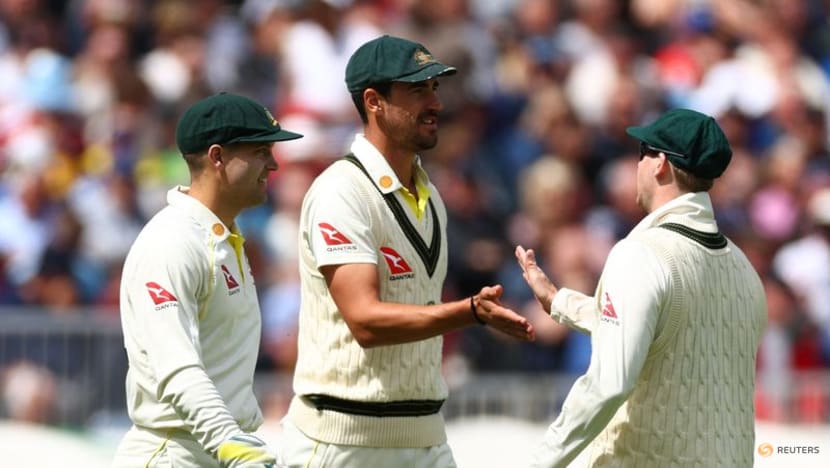 Stokes and Brook help England stretch lead over Australia