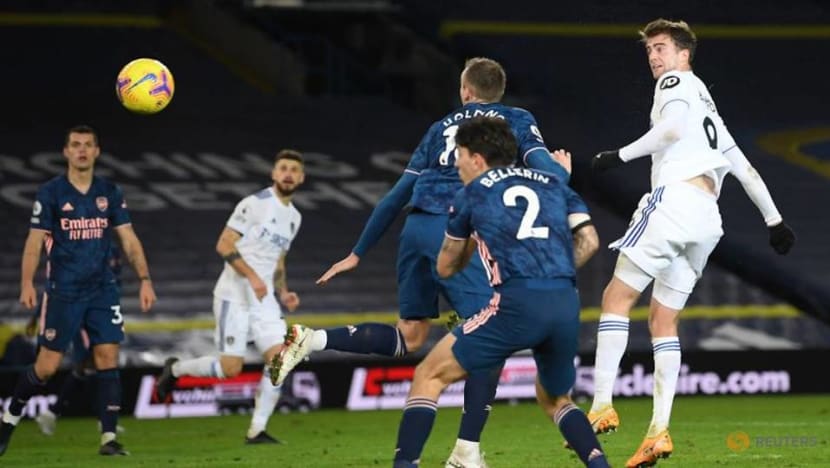 Ten-man Arsenal hold on for goalless draw at Leeds Ten-man Arsenal hold on for goalless draw at Leeds