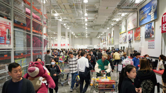 大型超市Costco深圳开幕 万元爱马仕包被秒杀