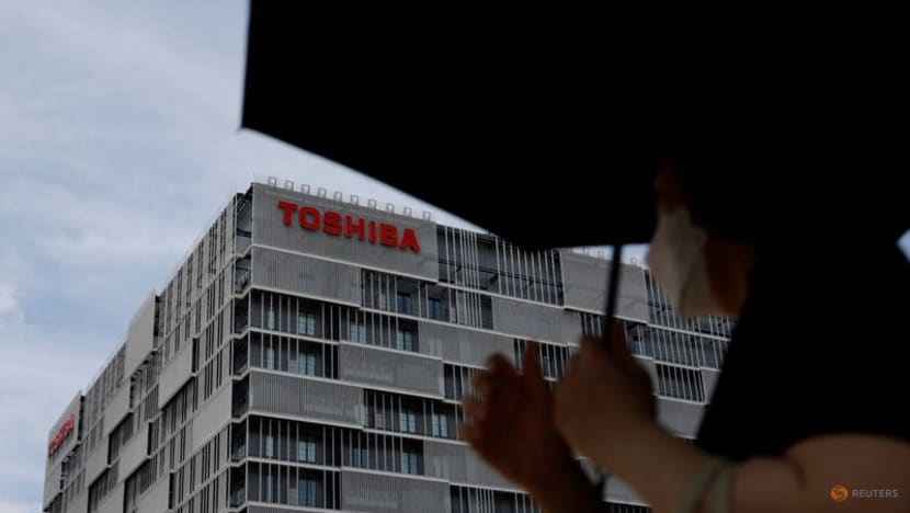 Toshiba shareholders to endorse director nominees as buyout expectations grow Toshiba shareholders to endorse director nominees as buyout expectations grow