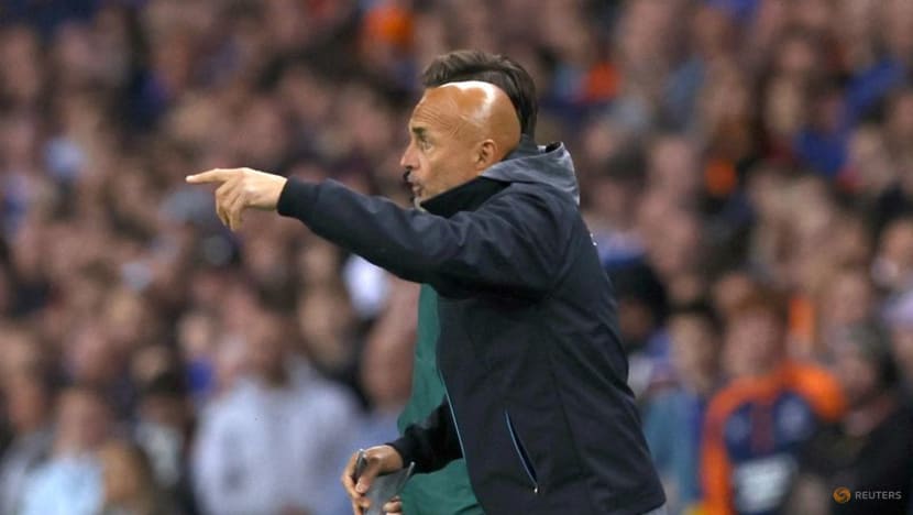 Soccer-Serie A leaders Napoli cannot afford to skip a beat Soccer-Serie A leaders Napoli cannot afford to skip a beat