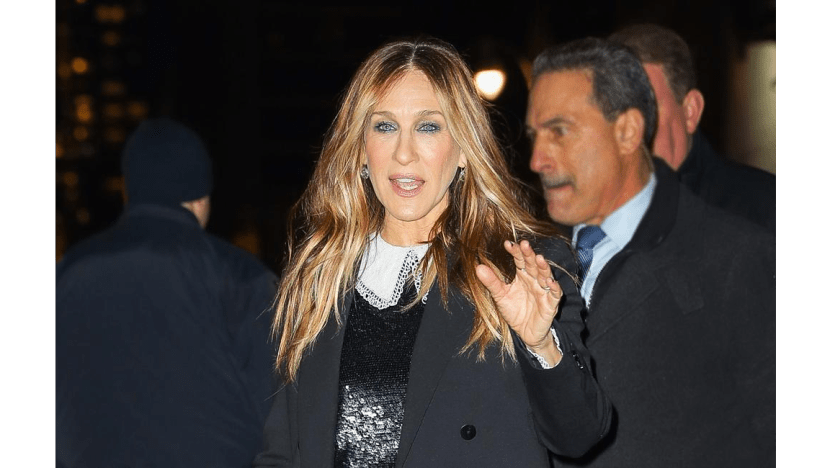 Sarah Jessica Parker Shed Tears After Being Asked To Shoot Naked Scene 8days 