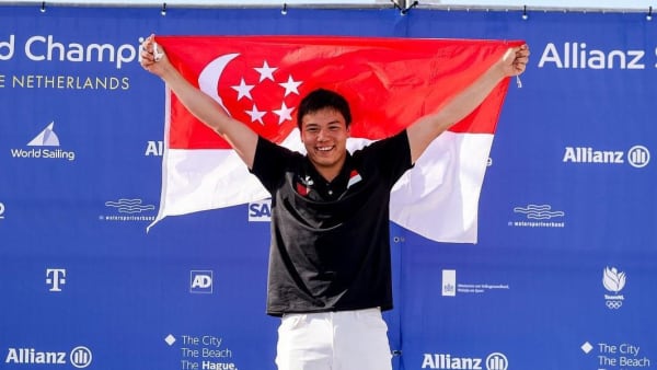 Now a kitefoiling world champion, Singapore teenager Maximilian Maeder faces Asian Games challenge