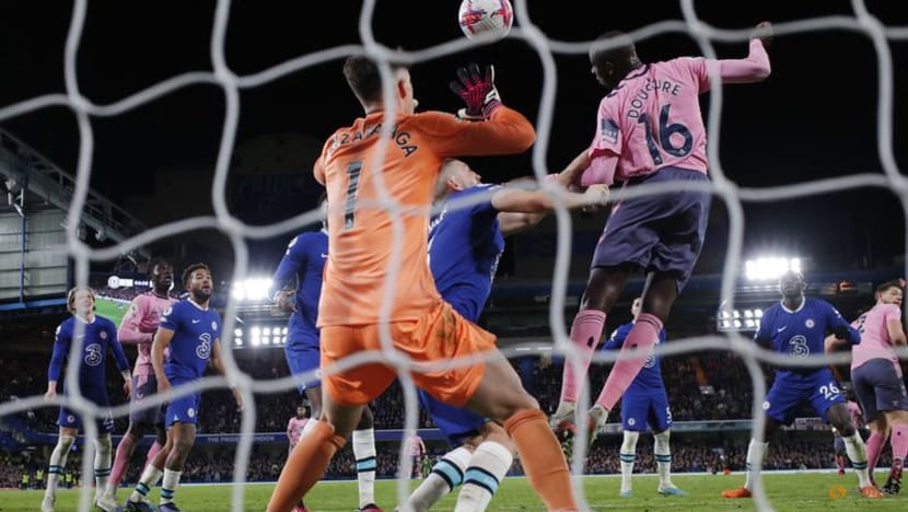 Chelsea's Potter frustrated by his defence in Everton draw Chelsea's Potter frustrated by his defence in Everton draw