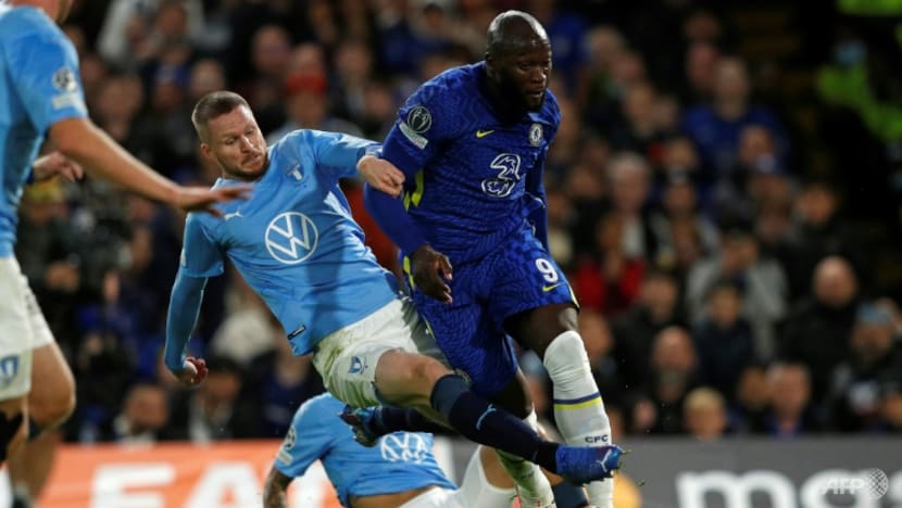 Lukaku injury mars Chelsea's rout of Malmo Lukaku injury mars Chelsea's rout of Malmo